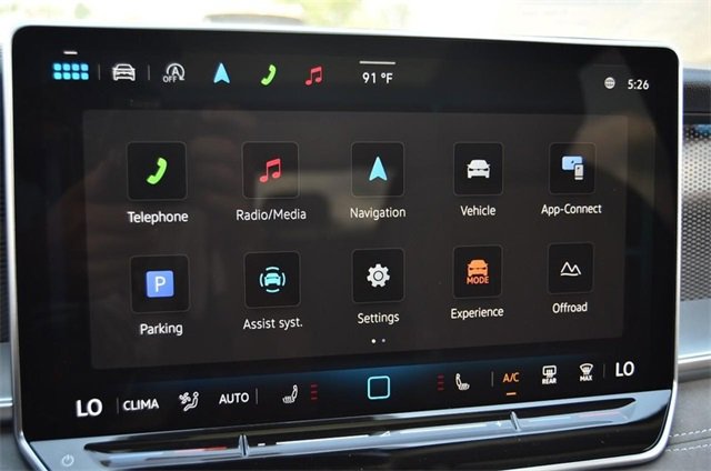 New 2025 Volkswagen Tiguan SE image 14