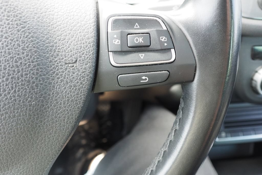 Used 2015 Volkswagen Tiguan S FWD image 27