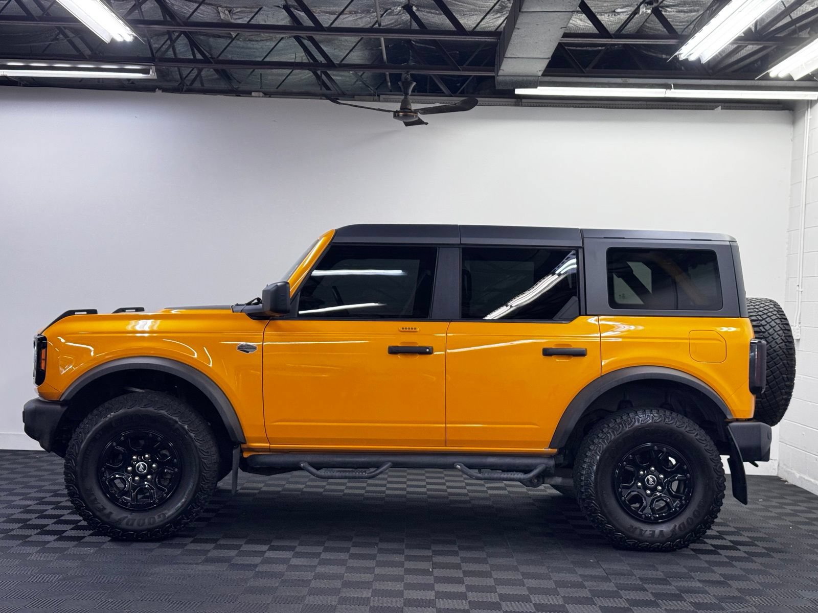 Used 2022 Ford Bronco Wildtrak AWD/4WD image 3