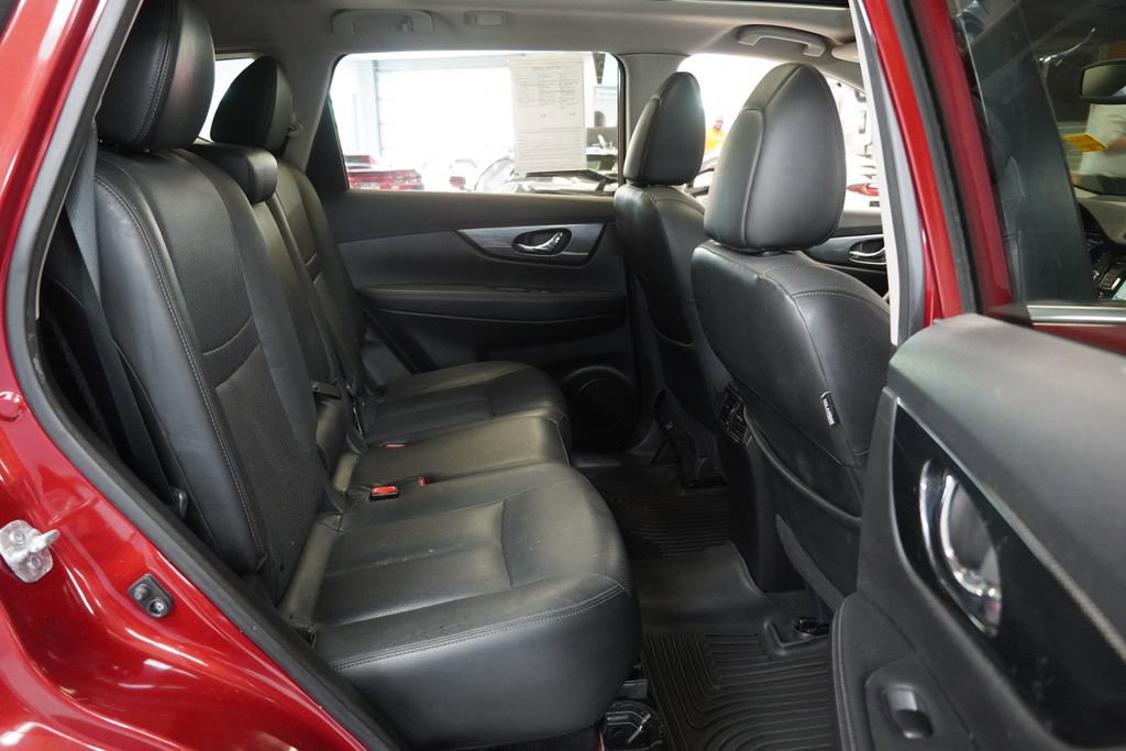 Used 2015 Nissan Rogue SL w/ SL Premium Package AWD/4WD image 33