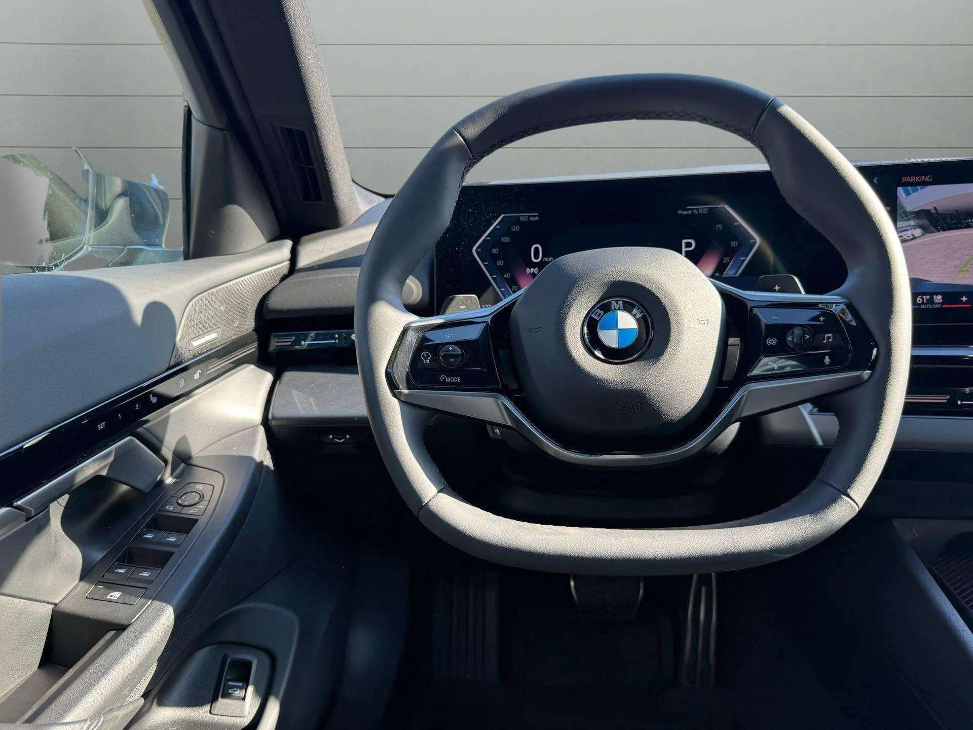 Used 2024 BMW 530i xDrive w/ Premium Package image 43