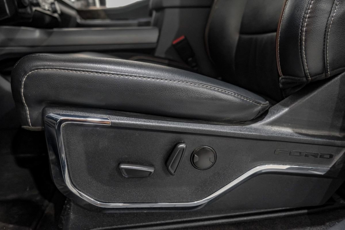 Used 2023 Ford F250 Lariat w/ Sport Appearance Package image 33