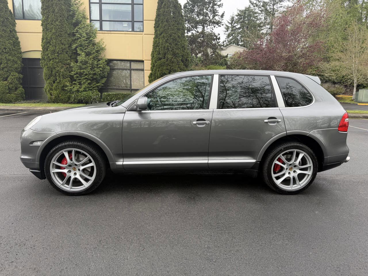 Used 2008 Porsche Cayenne Turbo AWD/4WD image 10