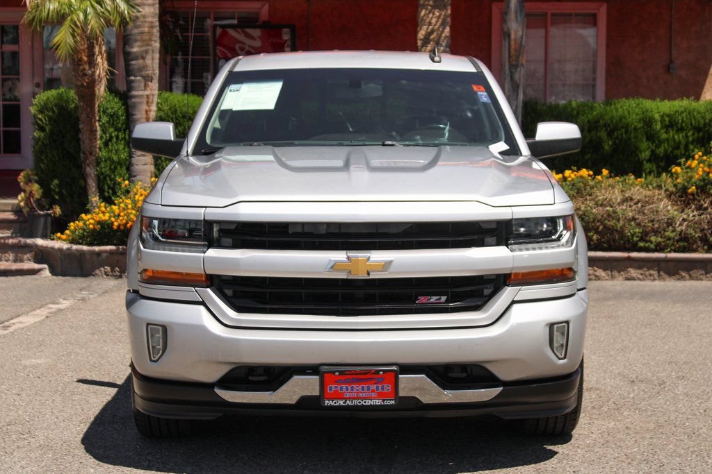 Used 2017 Chevrolet Silverado 1500 LT w/ All Star Edition AWD/4WD image 3