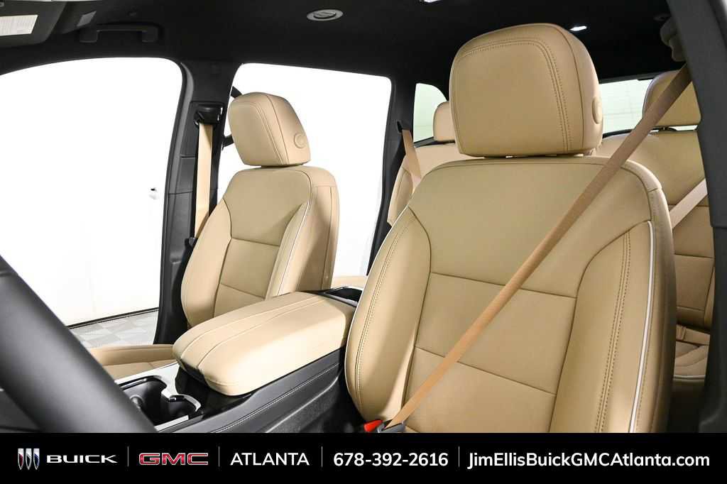 New 2026 Buick Enclave Preferred w/ Power Package image 5