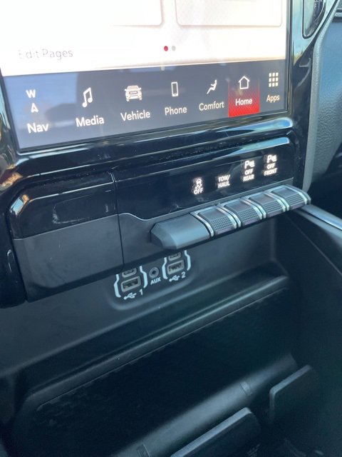 Used 2024 RAM 1500 Laramie image 29