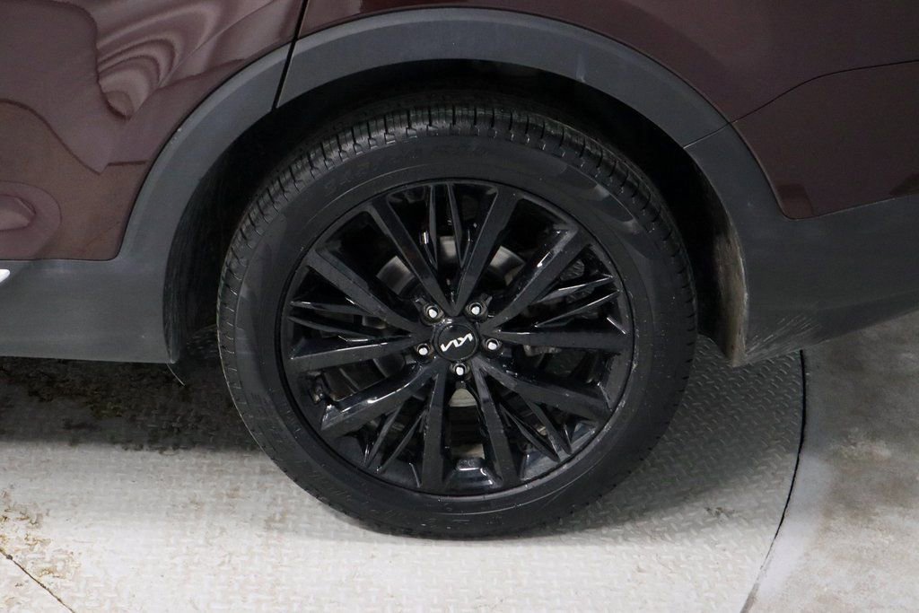 Used 2022 Kia Telluride SX image 19