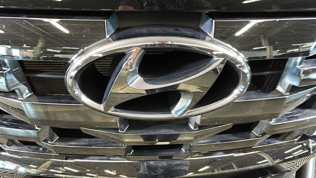 Used 2022 Hyundai Santa Cruz SEL Premium w/ Launch Package AWD/4WD image 8