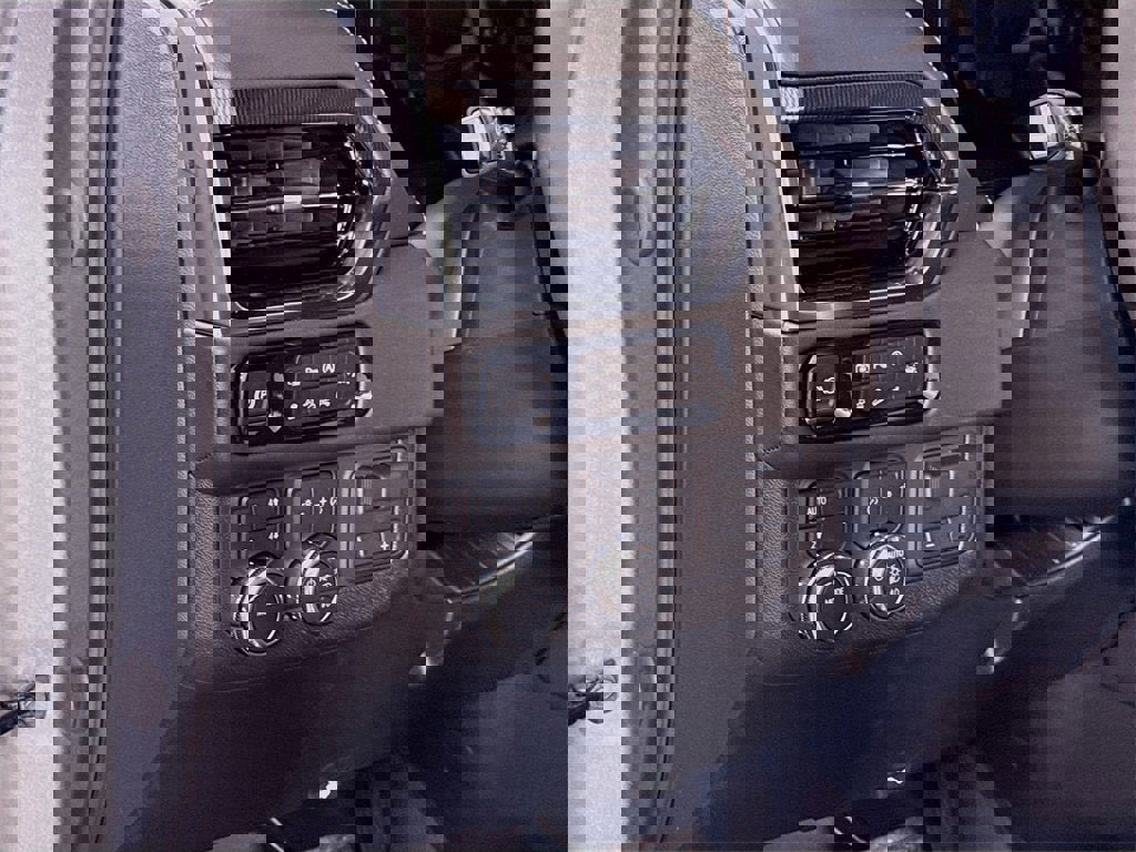 New 2026 GMC Yukon Elevation w/ Elevation Premium Package image 5