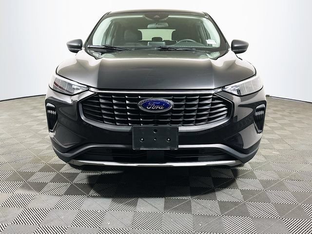 Used 2024 Ford Escape Active FWD image 3