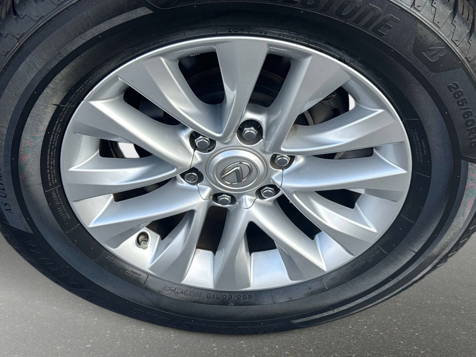 Used 2019 Lexus GX 460 image 9