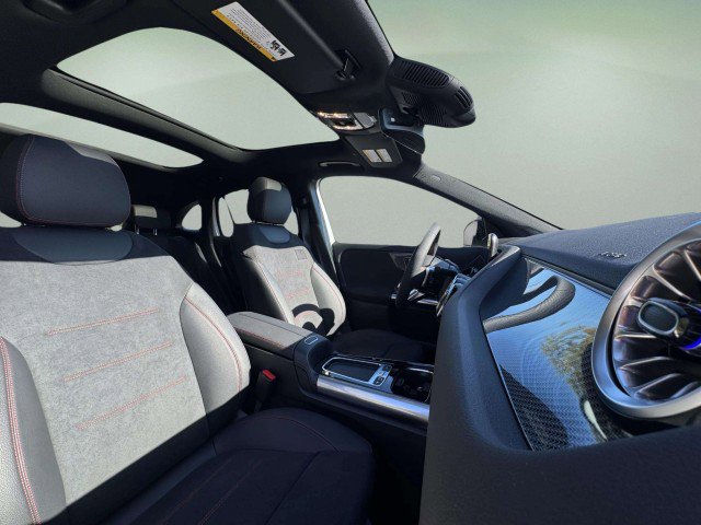 New 2026 Mercedes-Benz GLA 250 4MATIC image 12