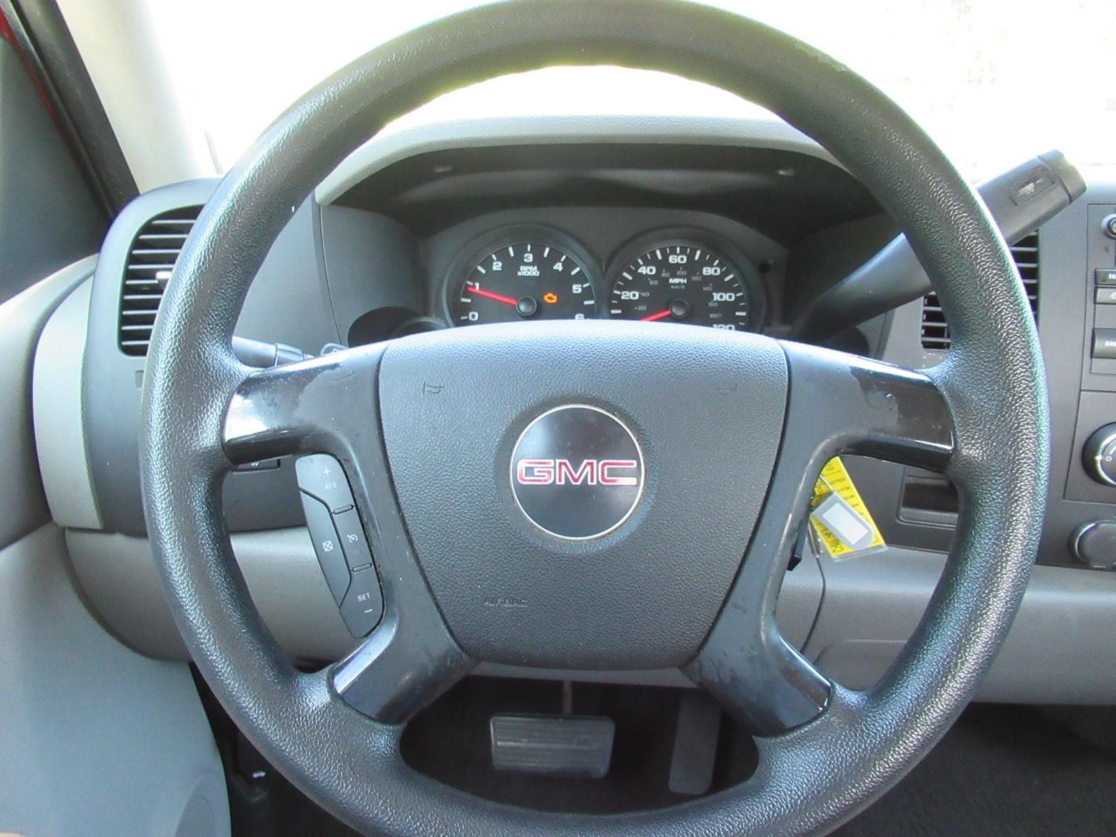 Used 2008 GMC Sierra 1500 W/T w/ Work Truck Preferred Package RWD image 26
