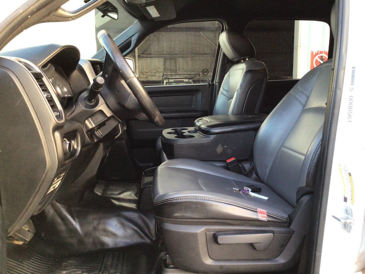 Used 2024 RAM 5500 Tradesman w/ Max Tow Package AWD/4WD image 24