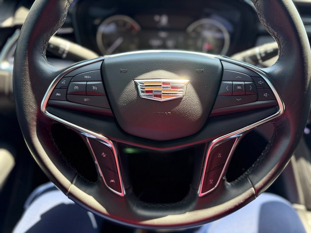 Used 2020 Cadillac XT5 Luxury FWD image 11