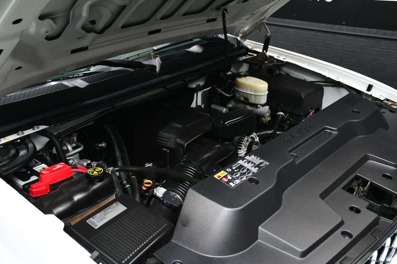 Used 2013 Chevrolet Silverado 3500 W/T RWD image 9