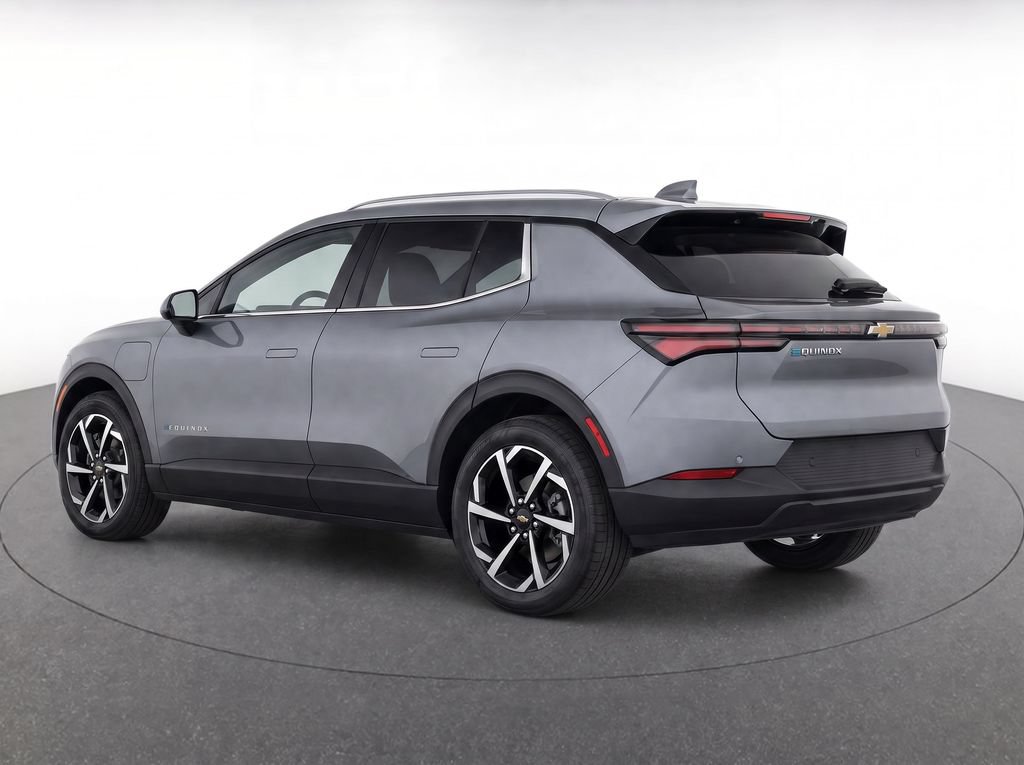 New 2026 Chevrolet Equinox EV LT FWD image 3