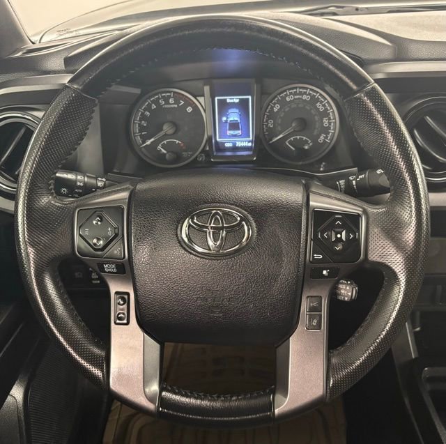 Used 2022 Toyota Tacoma TRD Off-Road RWD image 22