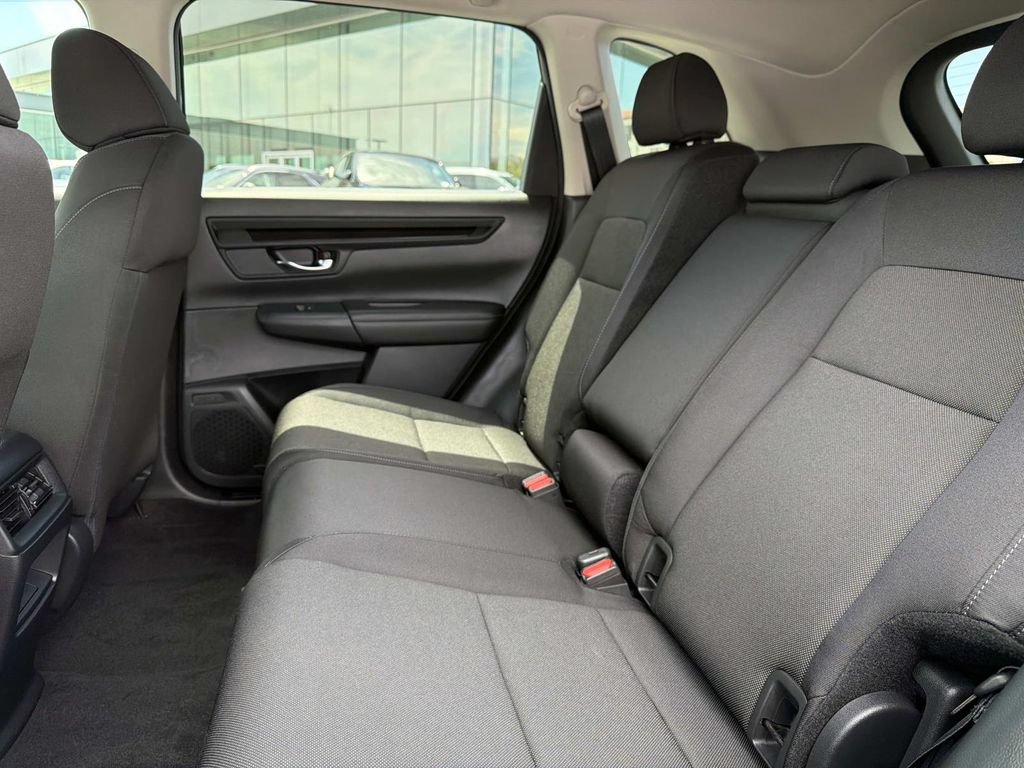 Used 2025 Honda CR-V LX image 19