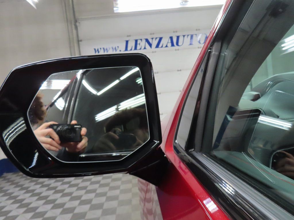 Used 2025 Chevrolet Suburban RST w/ Advanced Technology Package AWD/4WD image 61