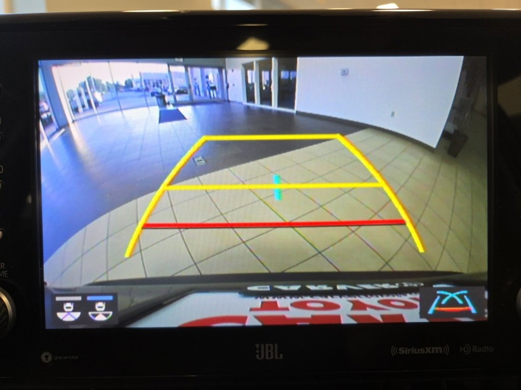 Used 2022 Toyota RAV4 XLE Premium image 27