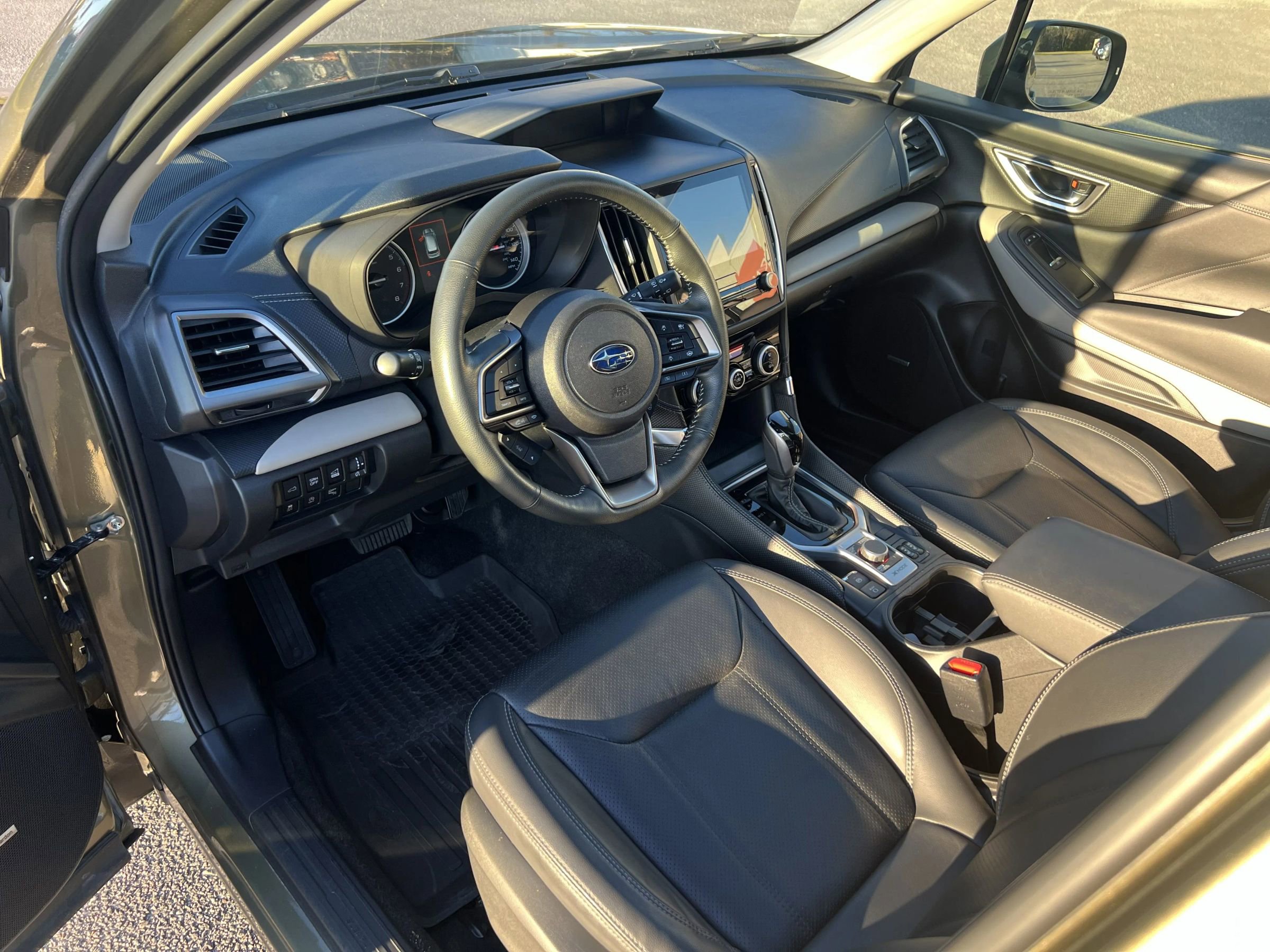 Used 2024 Subaru Forester Limited image 18