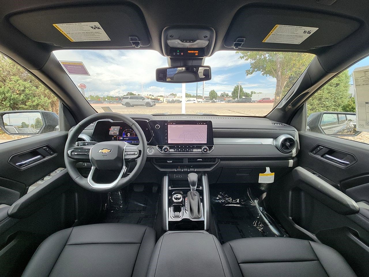 New 2025 Chevrolet Colorado LT w/ LT Convenience Package image 10