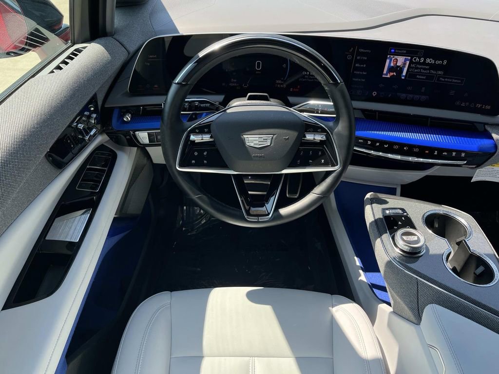 Used 2025 Cadillac Optiq Sport 1 image 12