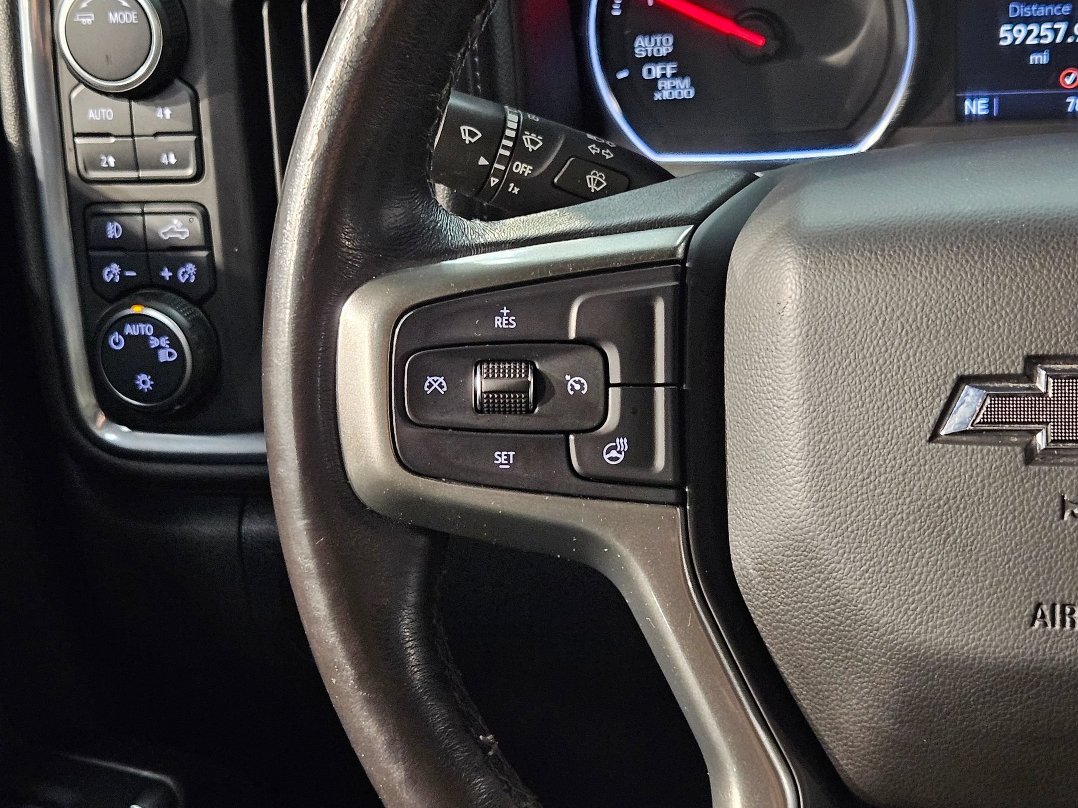 Used 2021 Chevrolet Silverado 1500 LT Trail Boss w/ Convenience Package II AWD/4WD image 27