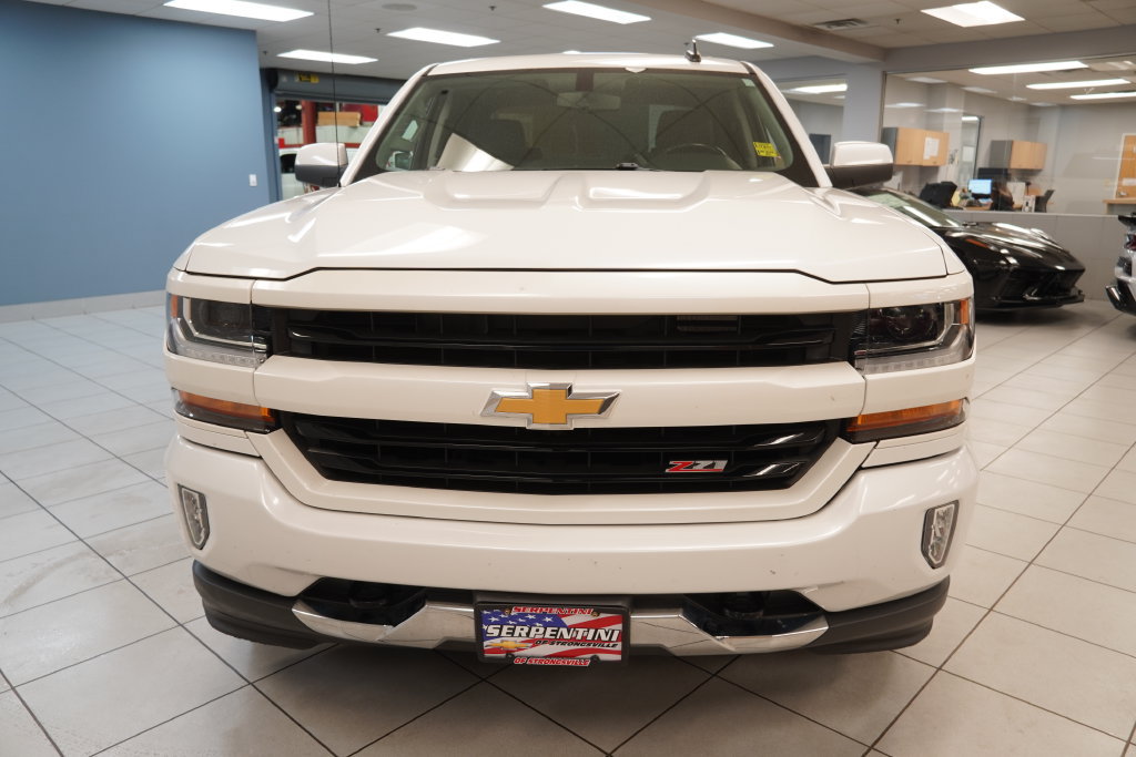 Used 2018 Chevrolet Silverado 1500 LT w/ All Star Edition AWD/4WD image 14
