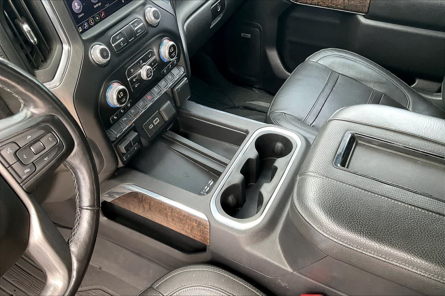 Used 2022 GMC Sierra 1500 Elevation w/ Preferred Package AWD/4WD image 16