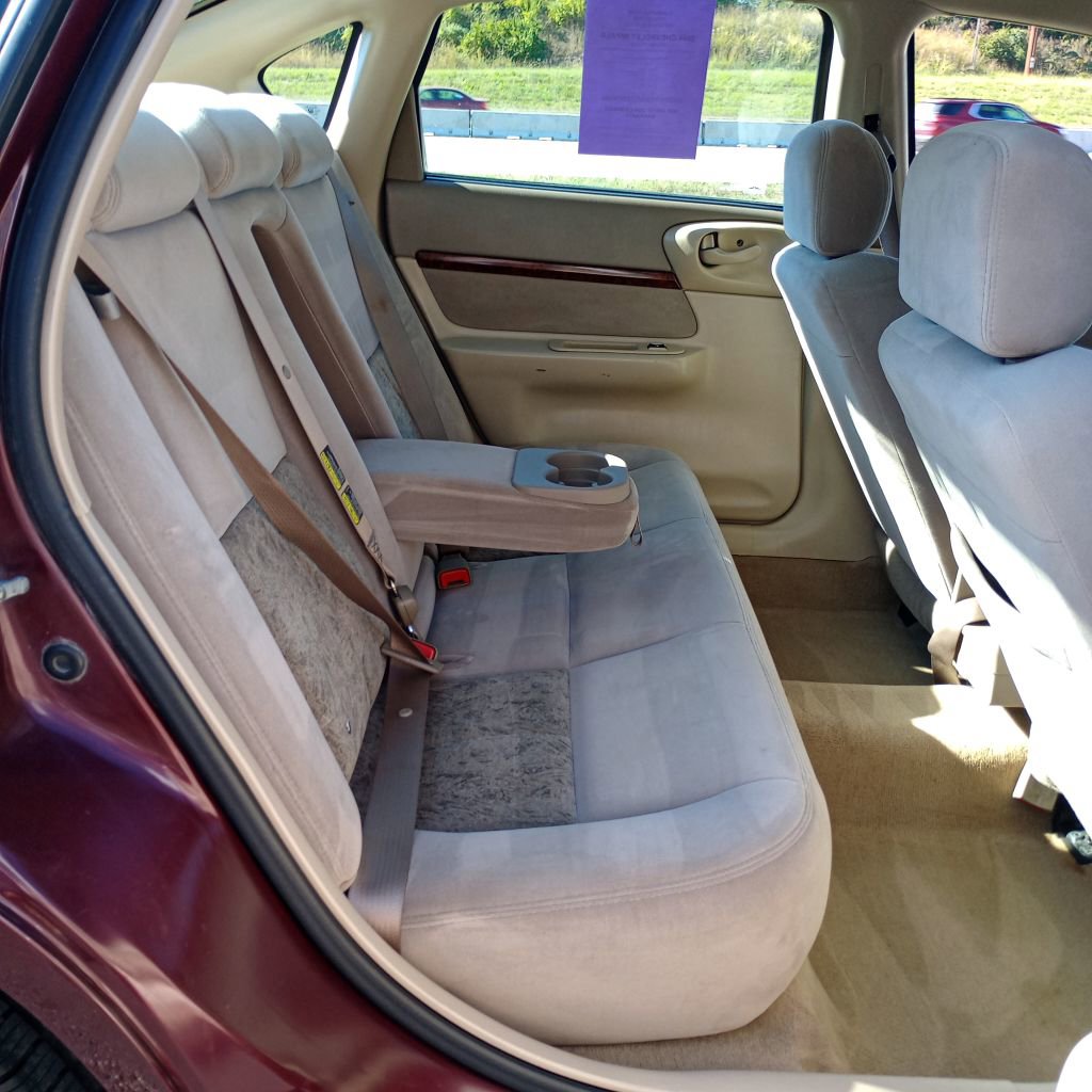 Used 2004 Chevrolet Impala w/ Preferred Equipment Group image 19