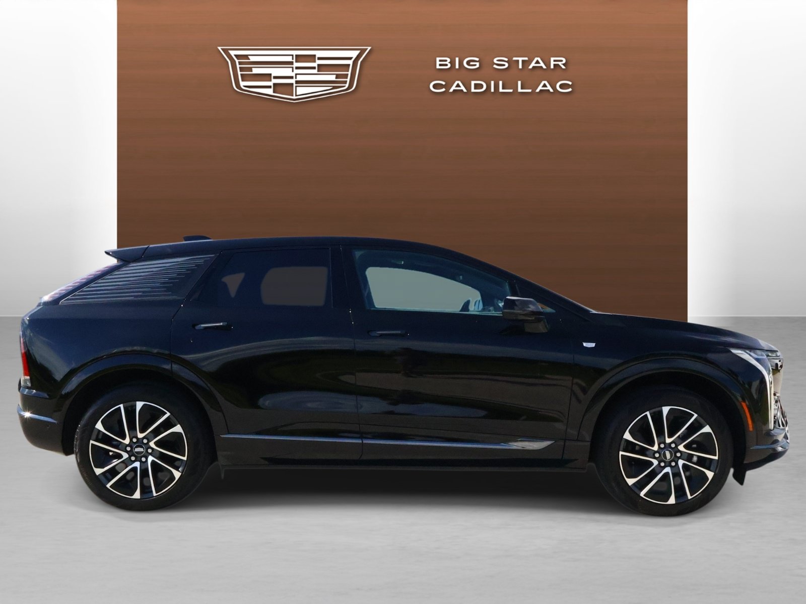 Certified 2025 Cadillac Optiq Sport 1 AWD/4WD image 6