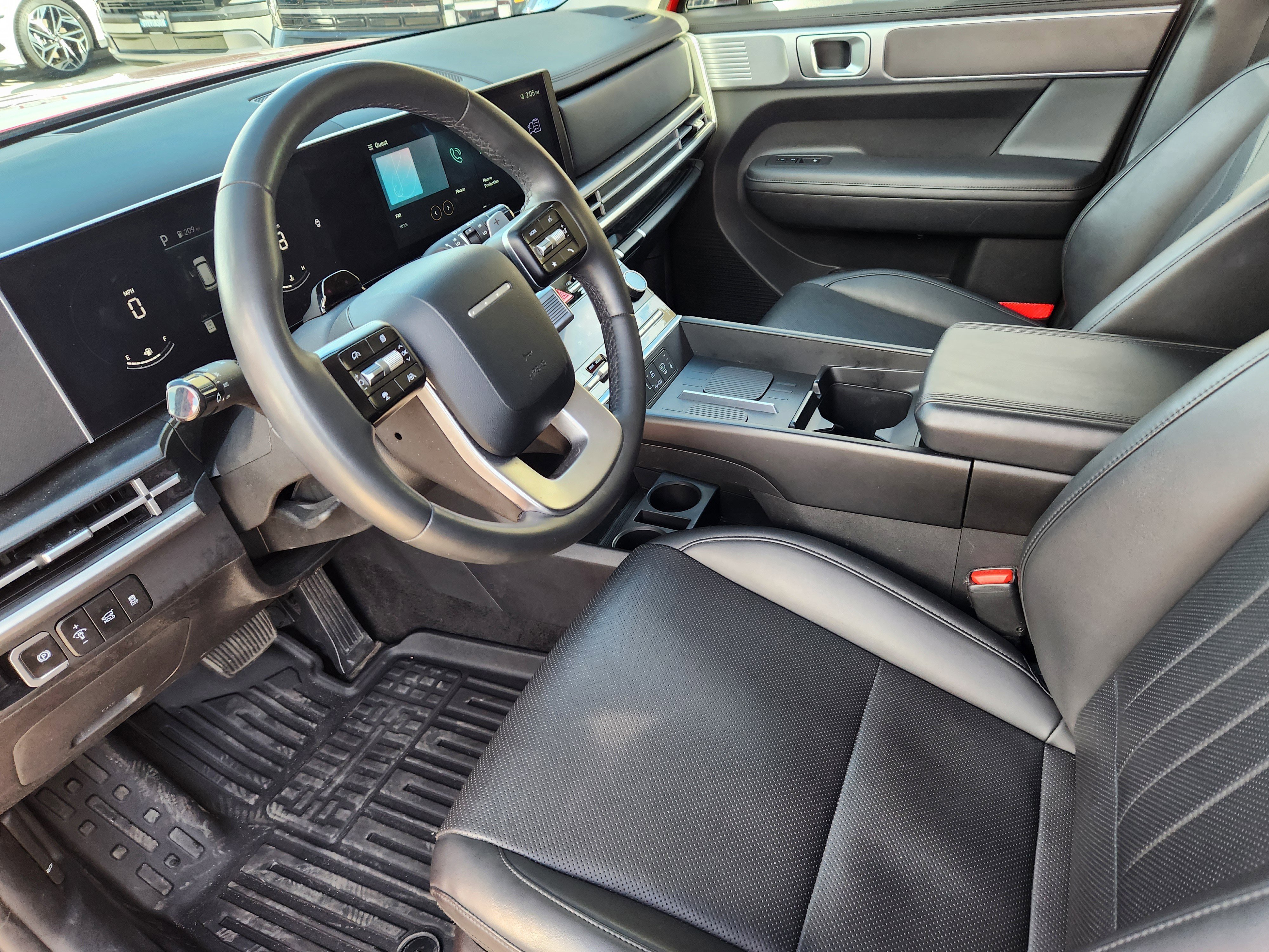 Used 2024 Hyundai Santa Fe SEL image 8