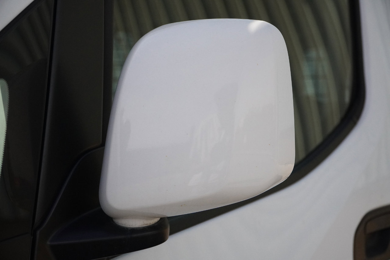 Used 2020 Nissan NV200 SV w/ Sliding Glass Door Package image 3