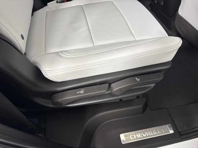 New 2026 Chevrolet Tahoe Premier w/ Sun And Tow Package AWD/4WD image 25