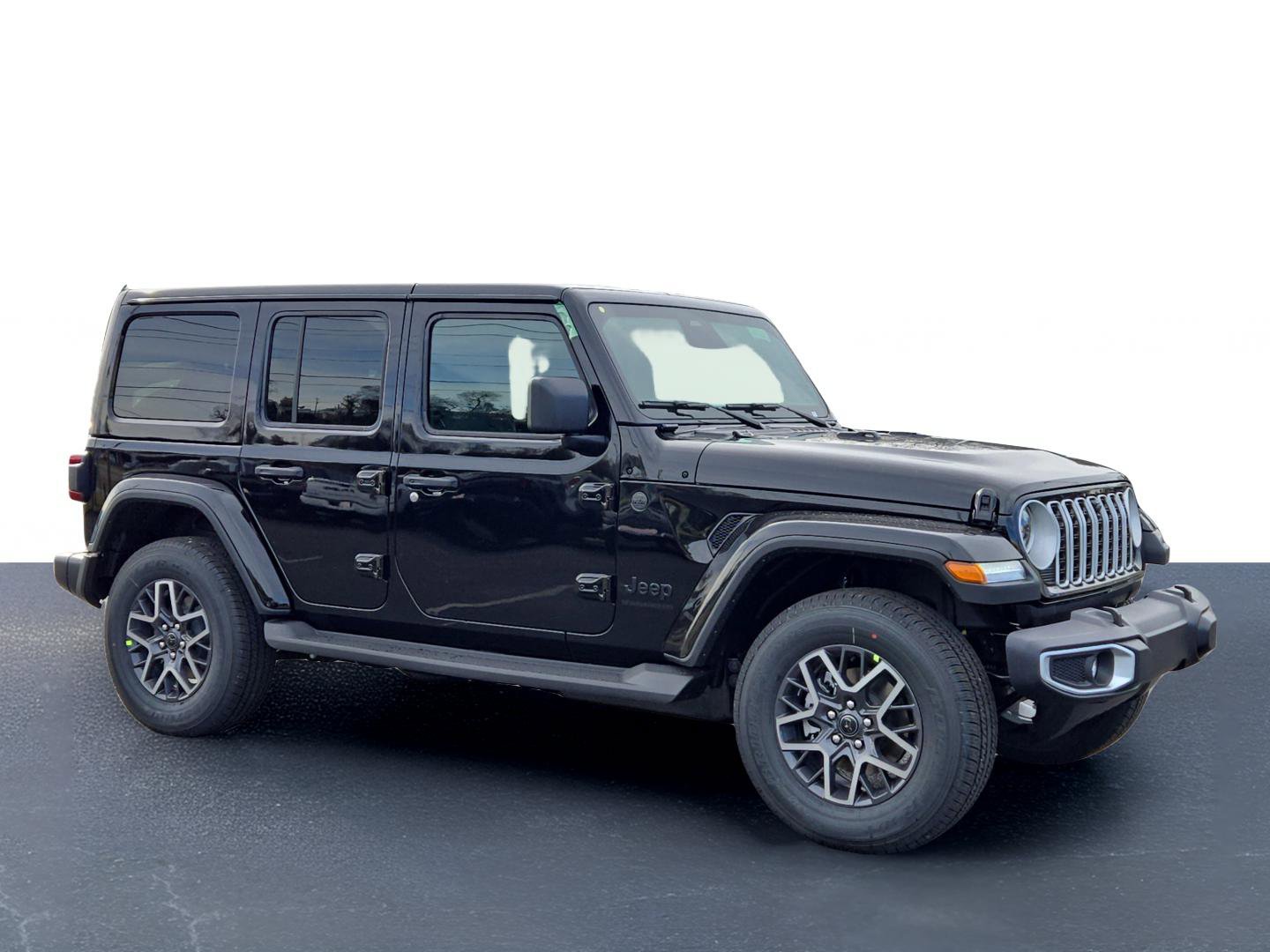New 2026 Jeep Wrangler Unlimited Sahara AWD/4WD image 5