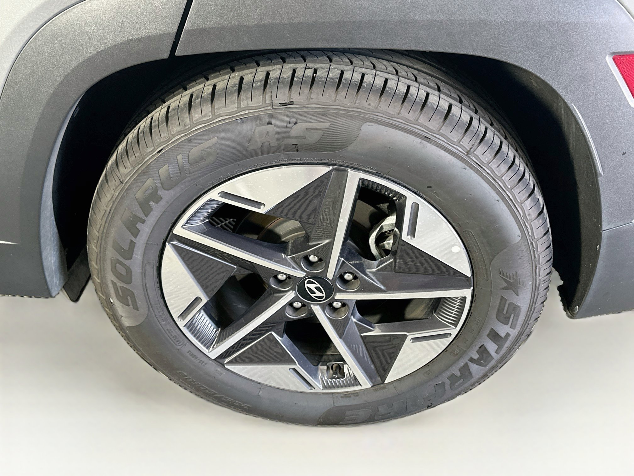 Used 2025 Hyundai Tucson SEL FWD image 11