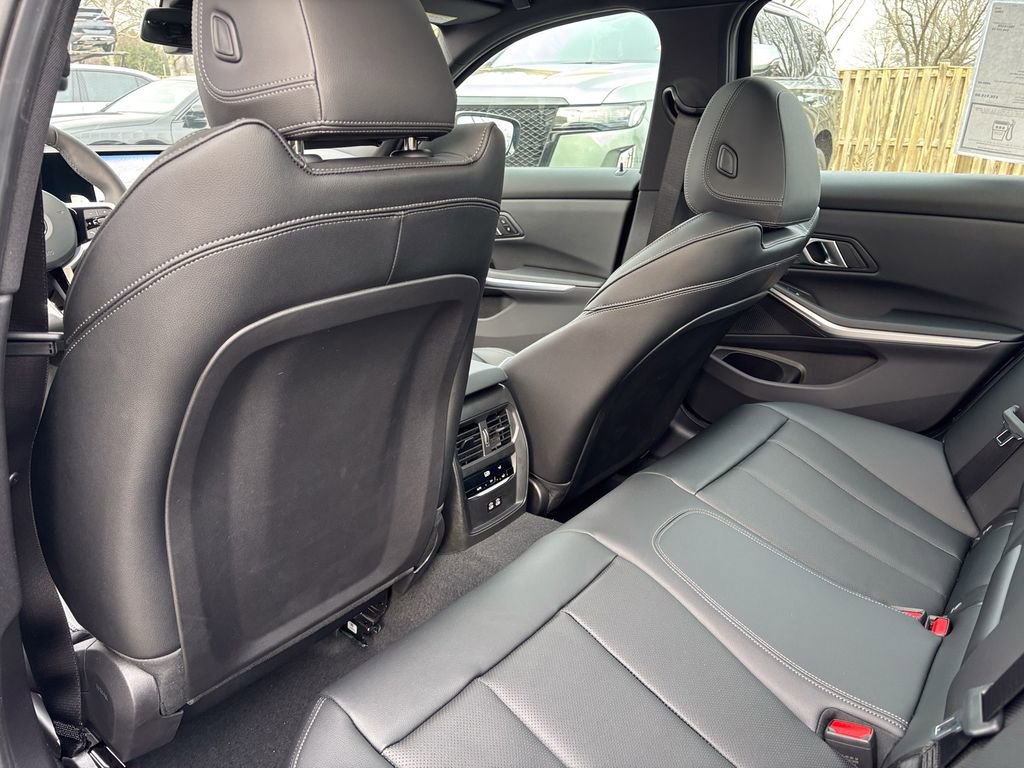 New 2026 BMW 330i xDrive Sedan image 27
