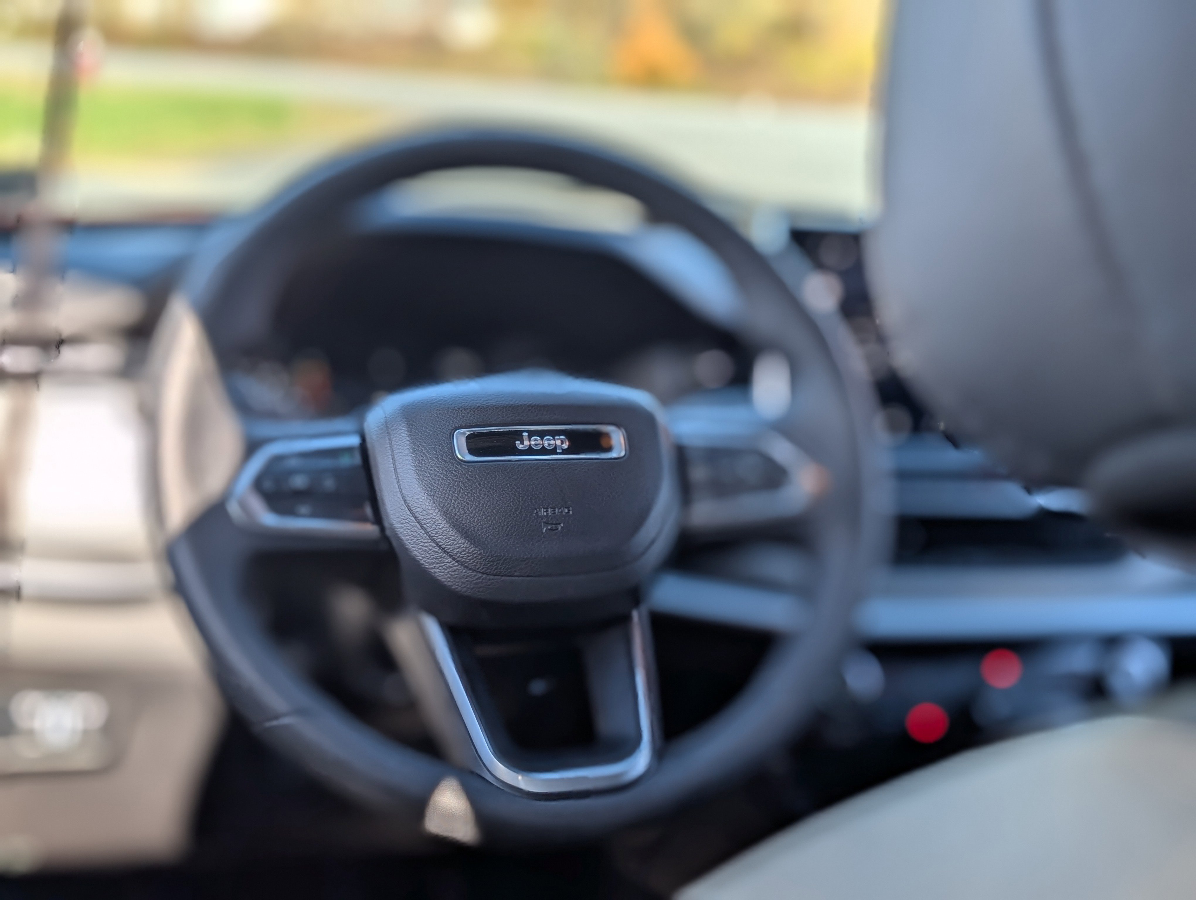 Used 2024 Jeep Compass Limited image 16