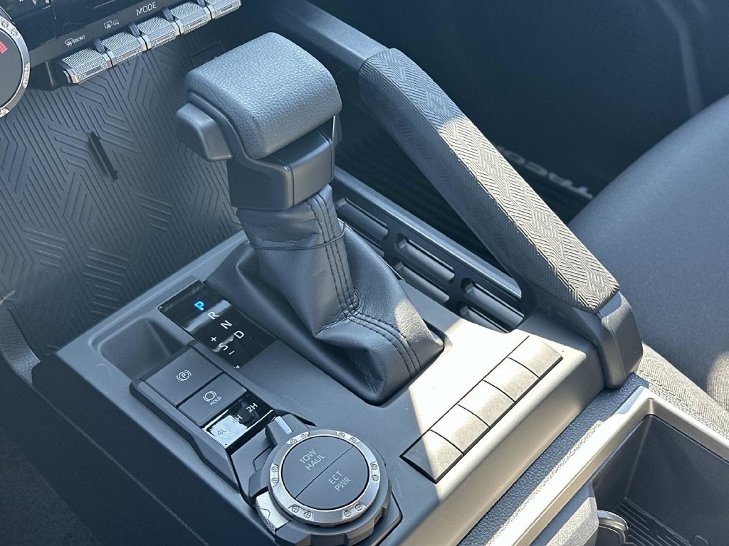 New 2026 Toyota Tacoma SR5 AWD/4WD image 30