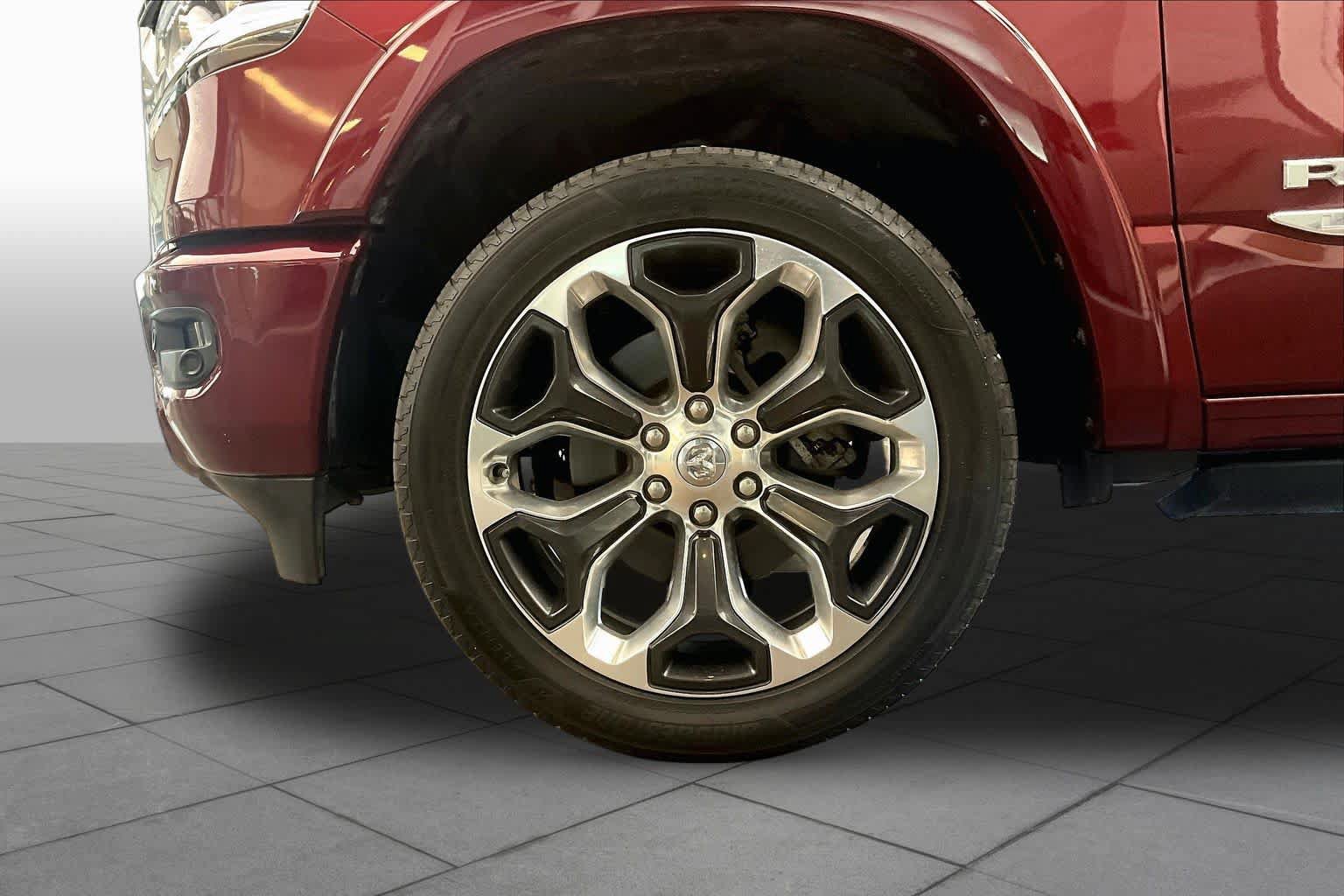Used 2021 RAM 1500 Limited AWD/4WD image 11