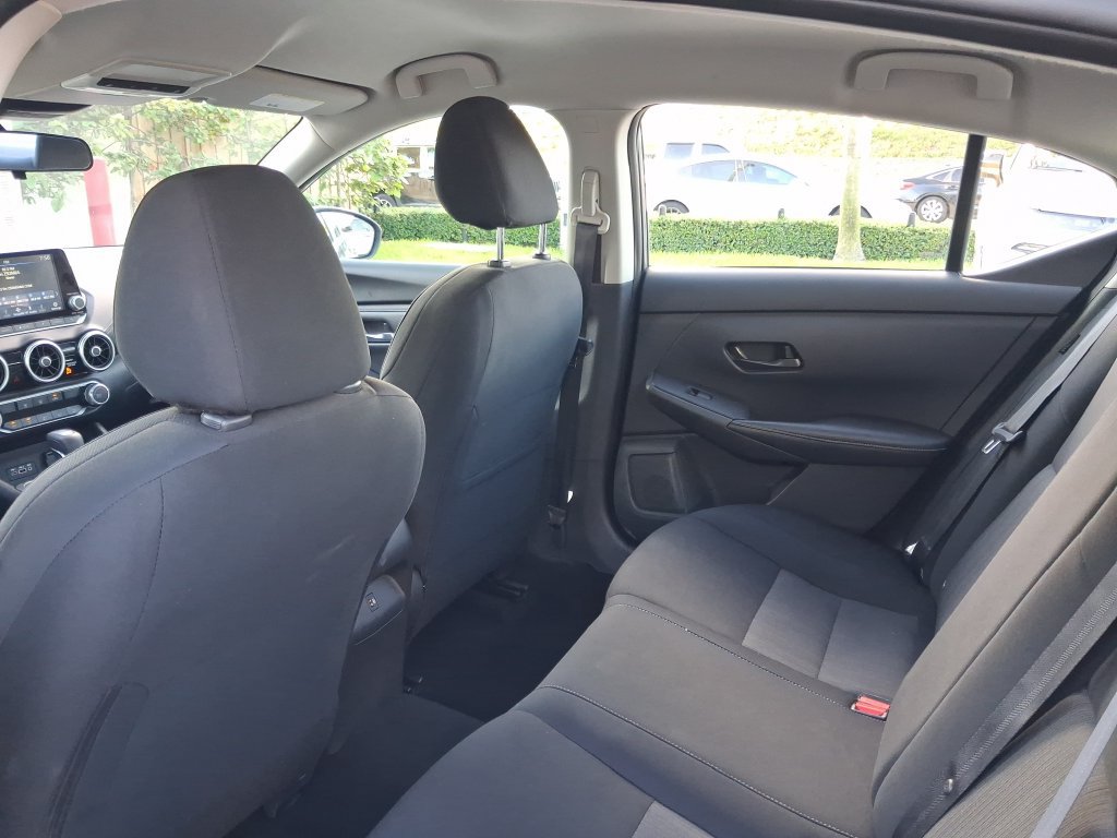 Certified 2024 Nissan Sentra SV FWD image 25