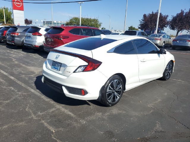 Used 2017 Honda Civic EX-T image 4