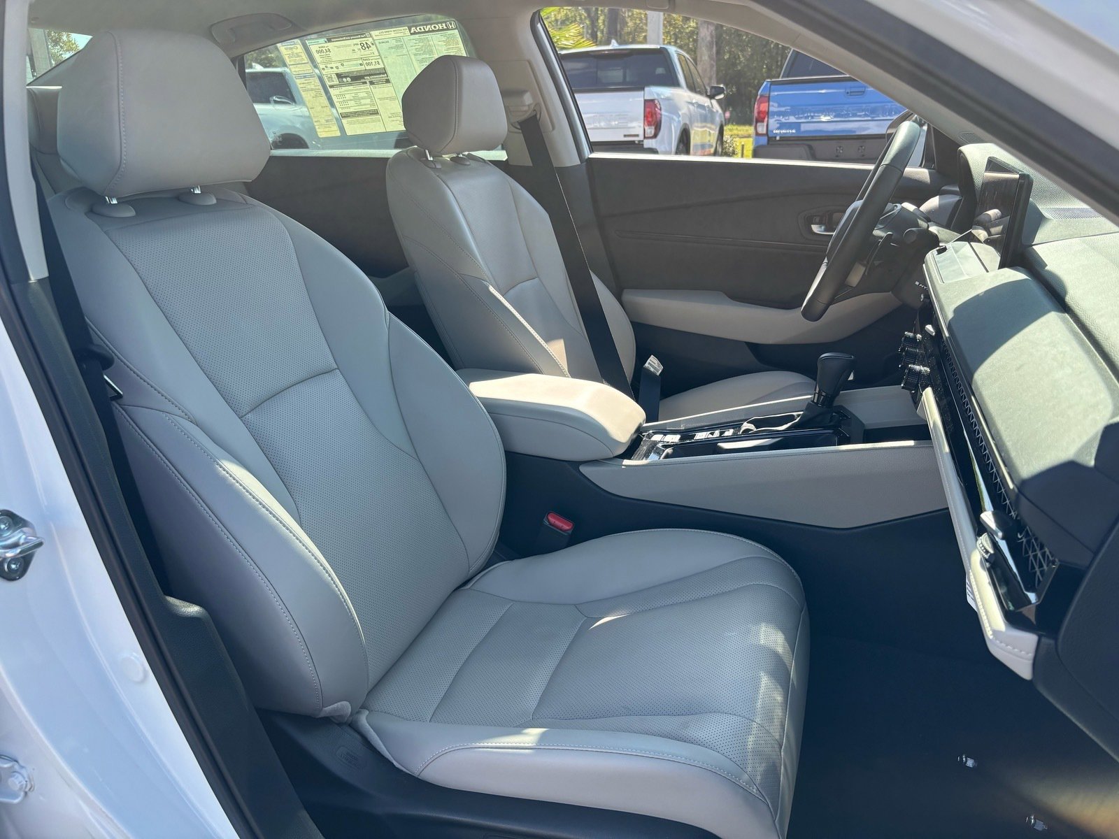 Certified 2025 Honda Accord EX-L image 21