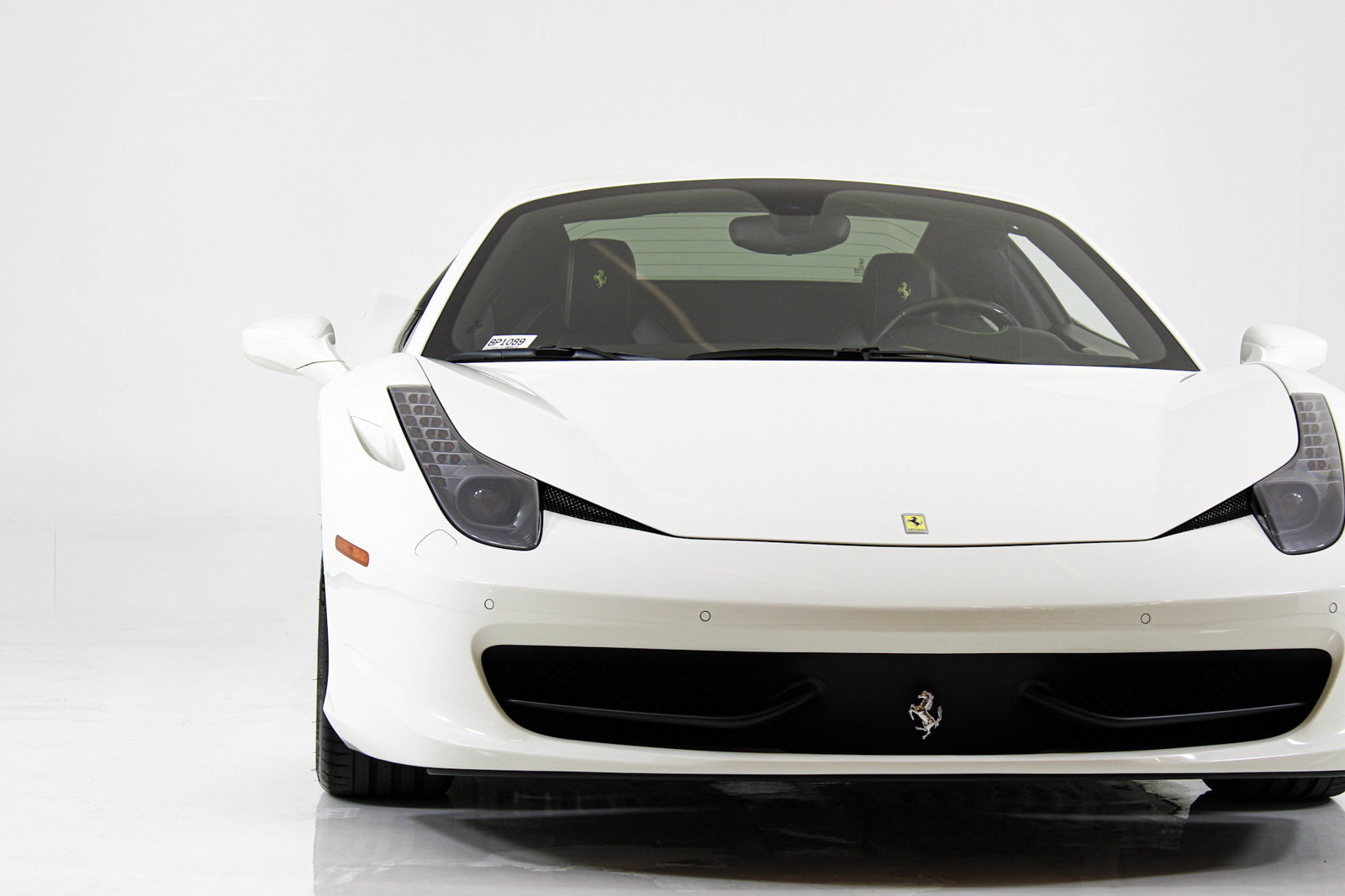 Used 2015 Ferrari 458 Spider RWD image 18