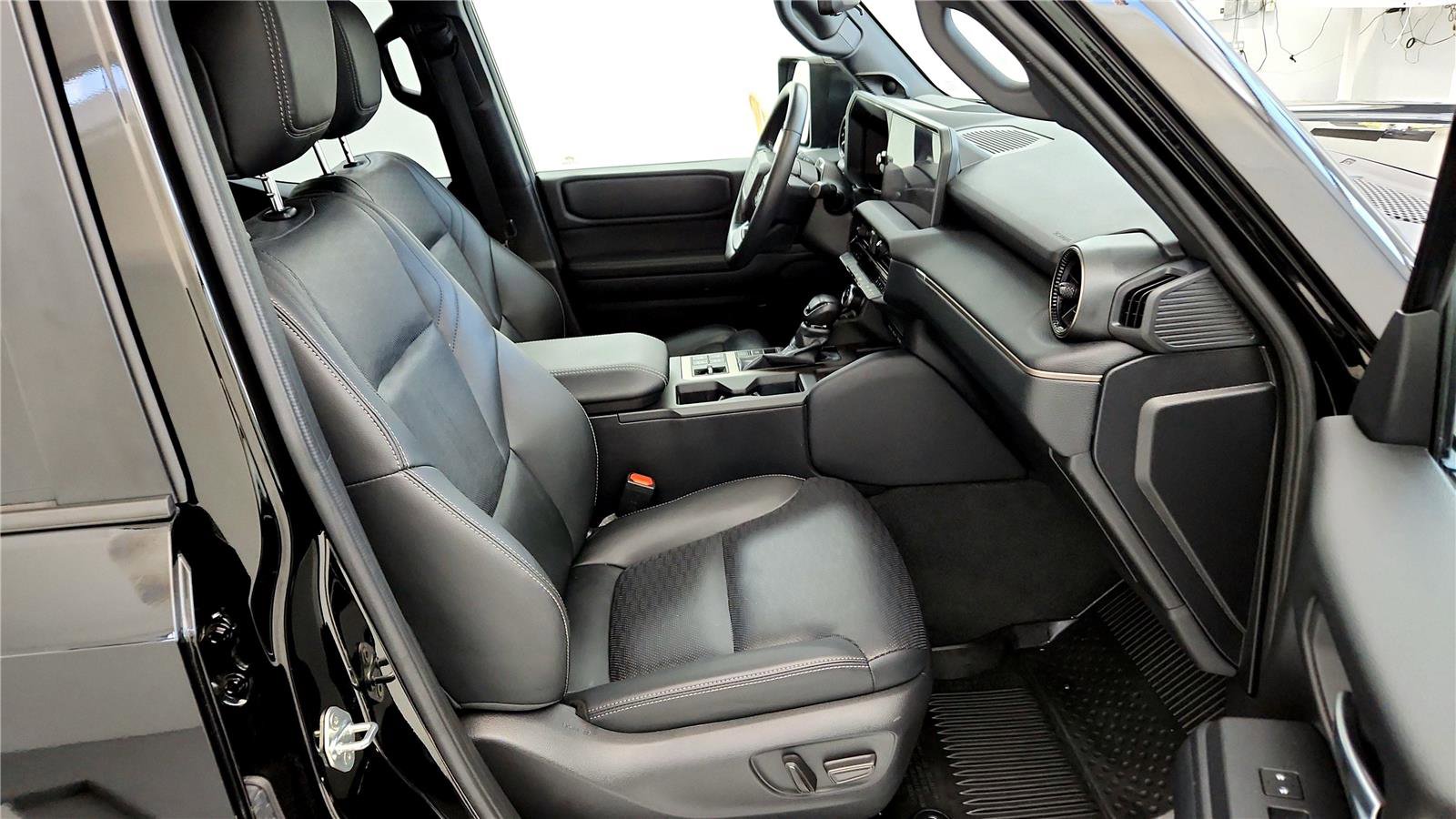 Used 2024 Toyota Land Cruiser image 26