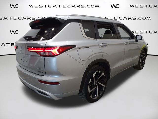 Used 2023 Mitsubishi Outlander SEL image 48