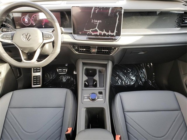 New 2026 Volkswagen Tiguan SE R-Line image 9