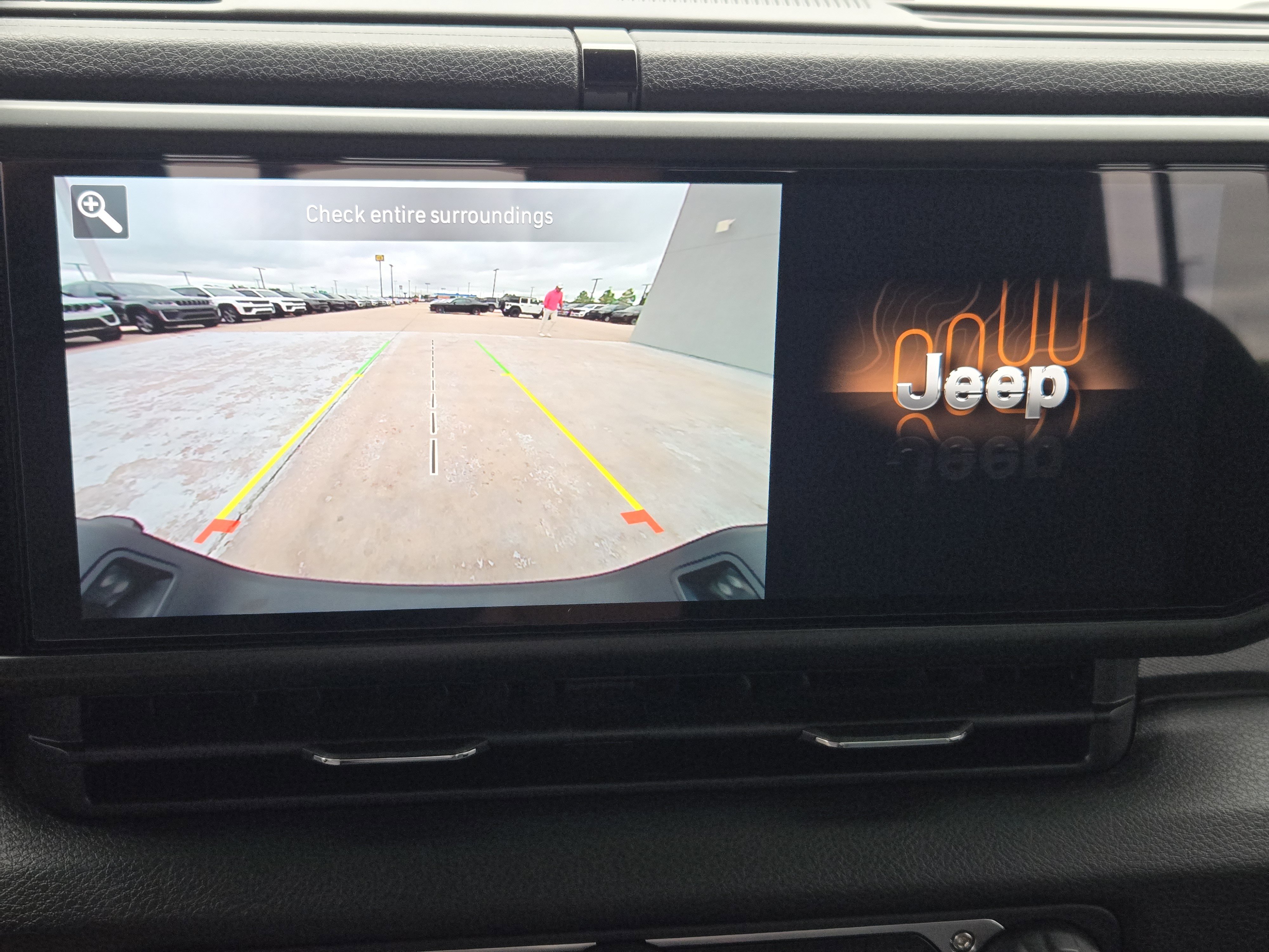 Used 2024 Jeep Gladiator Sport image 21